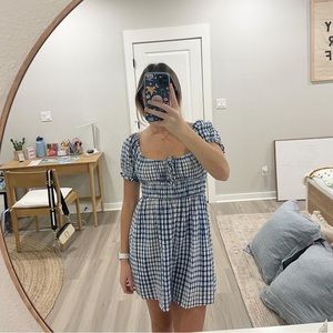 urban outfitter picnic print dress! in really good condition!